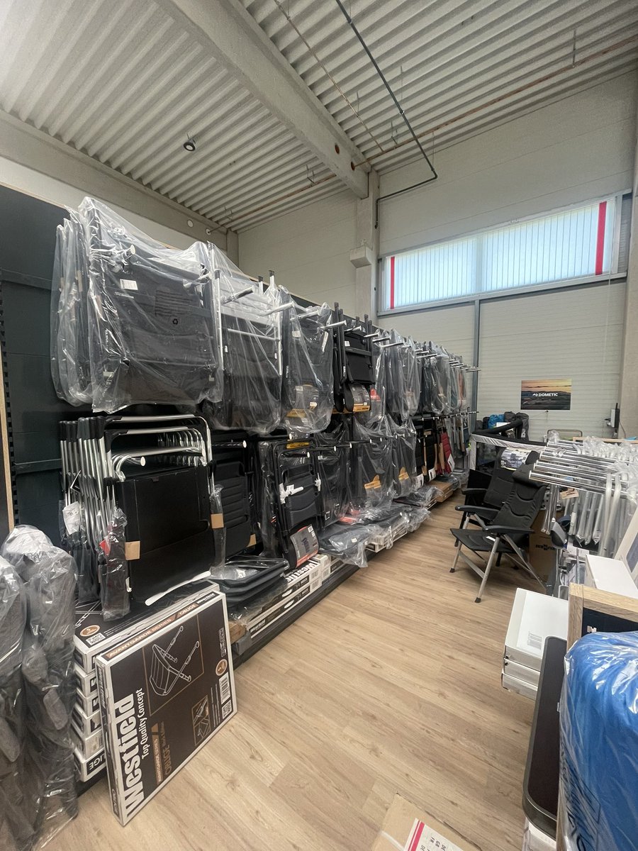 ASEReisemobile's tweet photo. 🪑 Große Auswahl an Campingstühlen bei ASE Reisemobile!
Mit &amp; ohne Beinauflage, beheizbare Modelle und sogar einige zum Angebotspreis!

Jetzt vorbeikommen &amp; probesitzen!
📍 Komfort, wie er sein soll – für echte Camper!
#Camping #Campingstuhl #ASEReisemobile #OutdoorComfort https://t.co/8UNKT1vF46