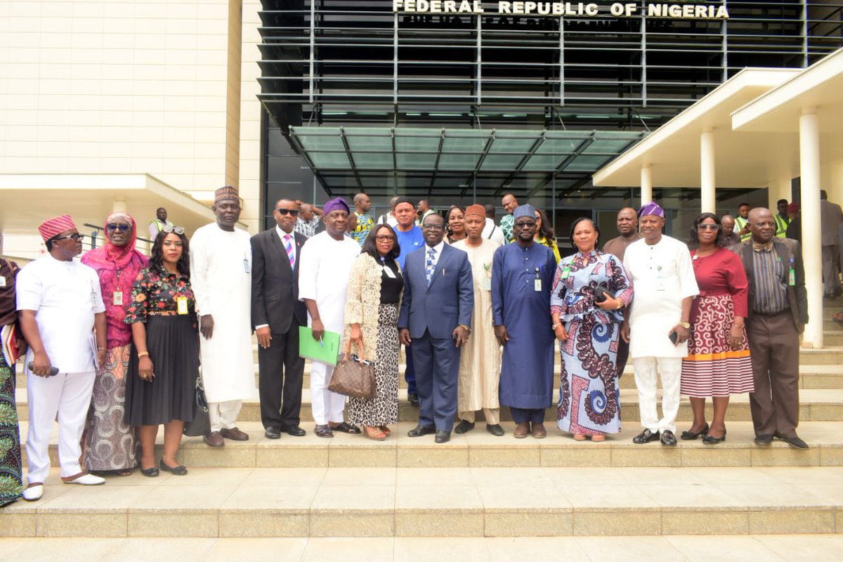 TOWARDS GREATER SYNERGY : FCC, HOUSE COMMITTEE ENGAGE IN INTERACTIVE SESSION
facebook.com/share/p/1DBF8o…