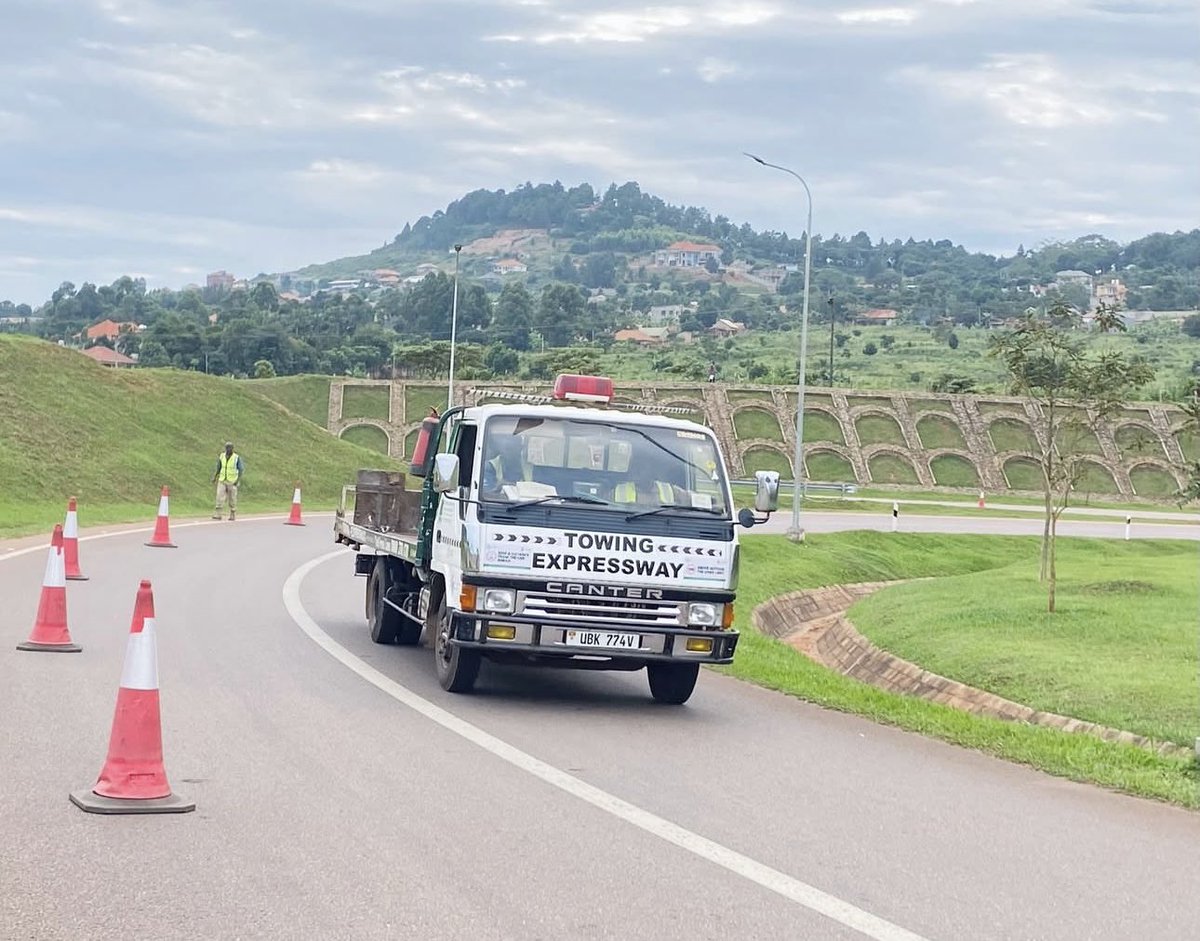 🔔 Reminder for all our road users:
Help is always FREE on the Kampala–Entebbe Expressway!

✅ Free Towing
✅ Free Roadside Assistance

If you ever need help, call our Toll-free line 0800 270 170 or WhatsApp us on 0762 262 163, and our team will be there to assist you.

#KeeWorks