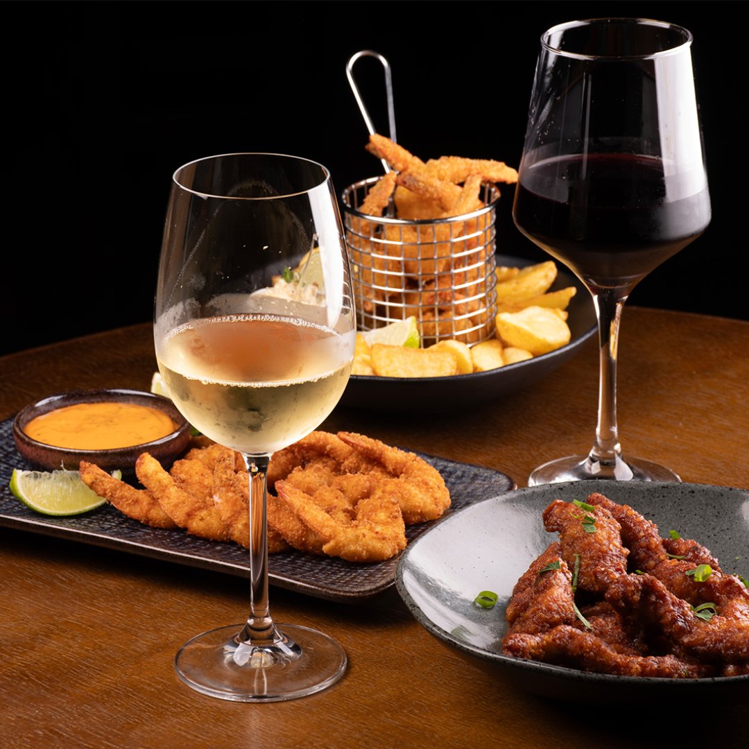 They say the way to the heart is through the stomach, ours is all about crispy chicken wings paired with chilled wine.

Our chicken wings are more than just a meal; they’re a love affair waiting to happen.

#AlbaExperience #AlbaHotelMeru
#WineAndWings #GourmetPairing #SipAndSavor