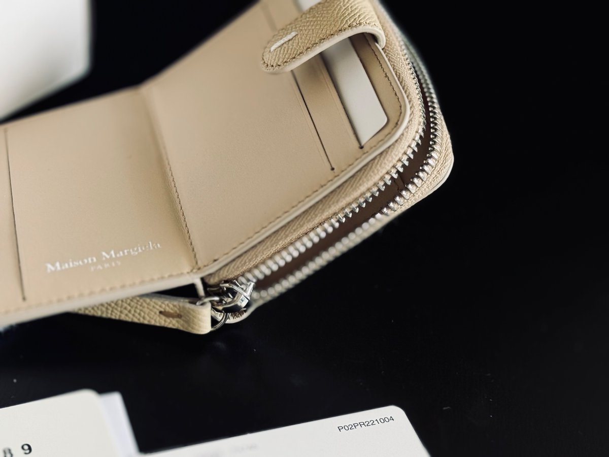 追跡【Maison Margiela】フォースティッチ レザーウォレット requality official account on X: