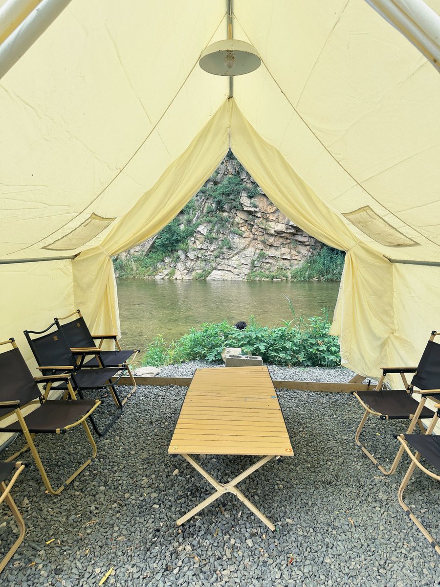 ditwp_du's tweet image. 今日は、世界と少し距離を置いてみる。