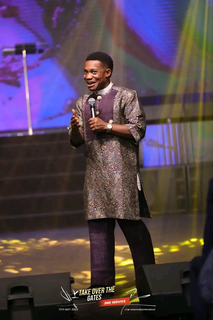 MY EL-ROI HAS SHOWN ME GREAT MERCY! 🔥 🥳🎊🎉🪁💃

WHAT GOD CANNOT DO DOESN'T EXIST AMEN 🙏
#NSPPD 
#7AMFIREPRAYERS