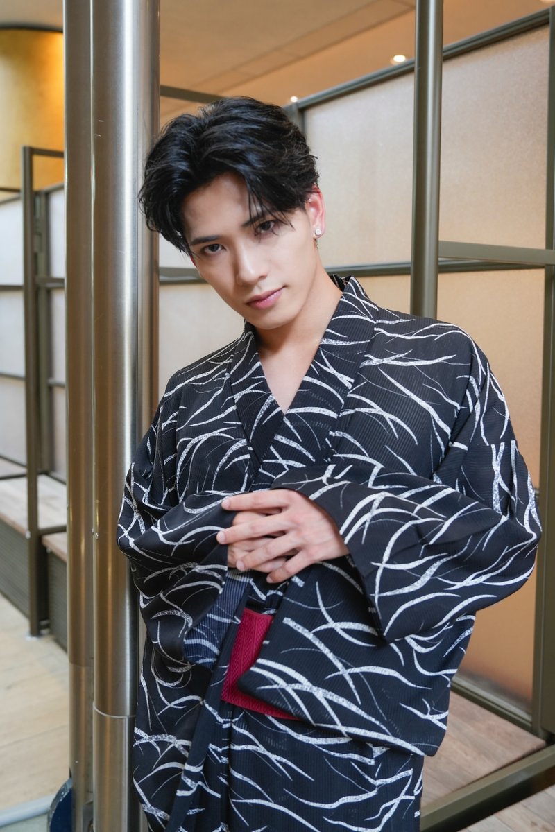 六本木メタメタRADIO in サマフェス

#KOKORO 🎤

┈┈┈
Next... コカ・コーラ SUMMER FES 音楽 LIVE
⏰ 18:00 OPEN / 19:00 START
🎥 tv-asahi.co.jp/douga_live/tva…
┈┈┈

<a href="/6pongimetaRADIO/">六本木メタメタRADIO</a> #メタラジ
#メタバース六本木 #メタメタ大作戦2025
#PSYCHICFEVER