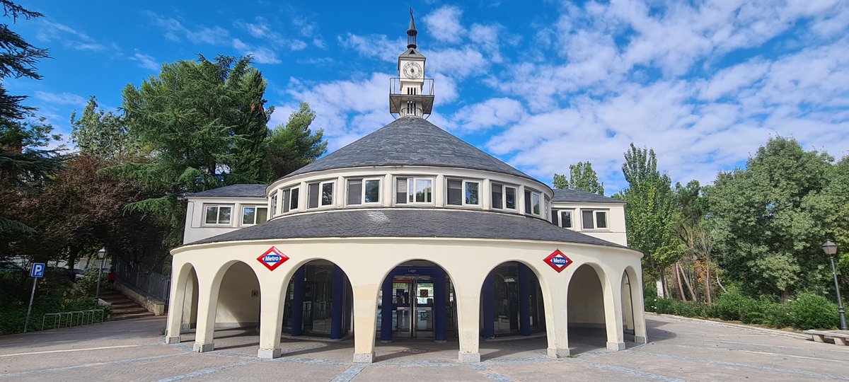 Lago, Mar de Cristal, Pacífico… sigue tú.
