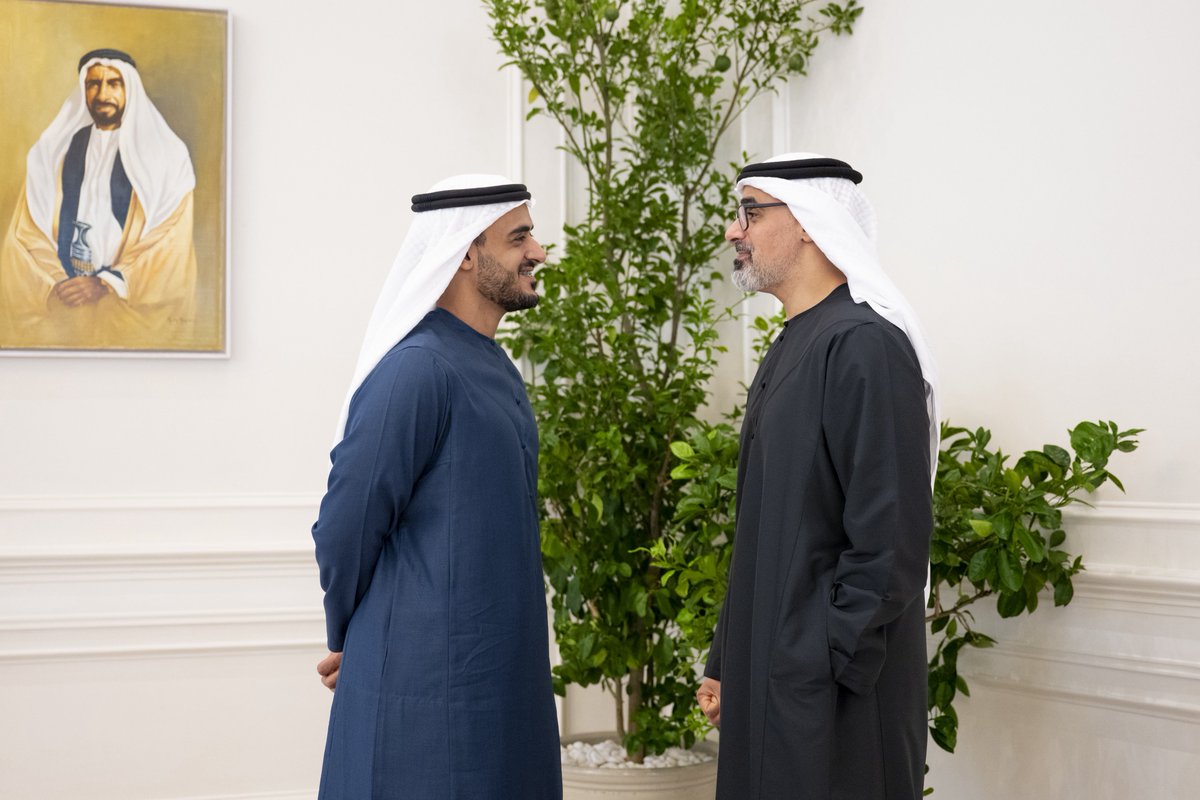 KBM_ALNAHYAN's tweet photo. سمو الشيخ #خالد_بن_محمد_بن_زايد آل نهيان 
وسمو الشيخ زايد بن محمد بن زايد آل نهيان 
ومعالي الشيخ نهيان بن مبارك آل نهيان 
ومعالي الشيخ شخبوط بن نهيان آل نهيان 
والشيوخ خلال حضورهم برزة رئيس الدولة "حفظه الله" في قصر البحر بأبوظبي https://t.co/LTpBtHXquQ