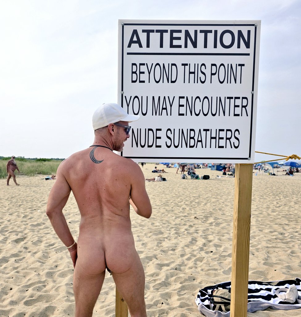 HUMP DAY #nudebeach #gaynaturism #Poz #RAWISLAW #gaybeach #gaynudist #UequalsU #bbfuck #undetectable #gaysex #breeder #breedme #SoberGay #KindnessMatters #bbbh #soberaf