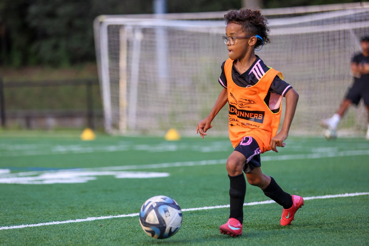 B2017 S2 are off to a strong start 💪⚽️🔥
Loving the determination and focus these boys are showing at training! 👊🧠💥

#GoalkeeperLife #NoGoalsAllowed #BrickWallMode #soccer #futbol #soccerislife #training #grindmode #mentality #usa #usmnt #football #soccerplayers