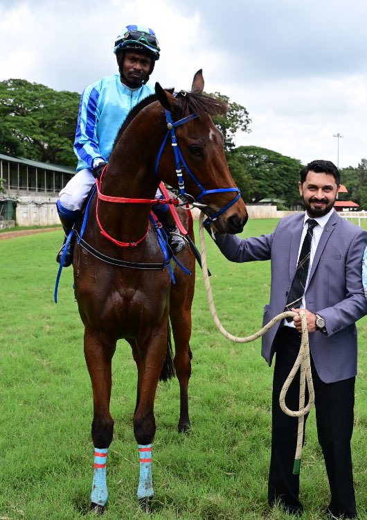 Indiarace.com (@indiaracedotcom) on Twitter photo Cosette gives stallion Well Done Fox (GB) first winner at <a href="/MysoreRaceClub/">Mysore Race Club</a>
Well Done Fox (GB) stands at Star Born Stud in Punjab. Cosette gives stallion Well Done Fox (GB) first winner at <a href="/MysoreRaceClub/">Mysore Race Club</a>
Well Done Fox (GB) stands at Star Born Stud in Punjab.