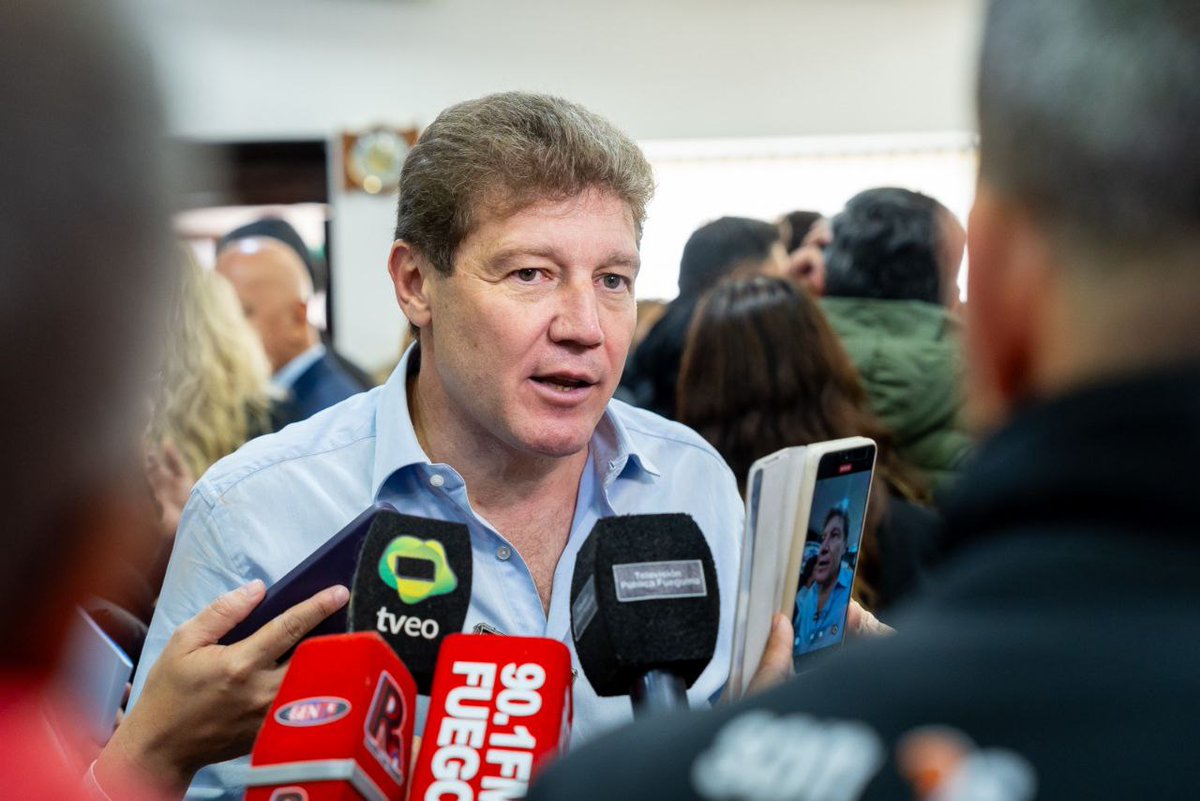 CastellanoRober's tweet photo. https://t.co/OtopirJxpV  Melella celebró el fallo que avaló la Reforma Constitucional e instó a un debate serio y honesto por el futuro de la Provincia/ https://t.co/EmgY5WquA6