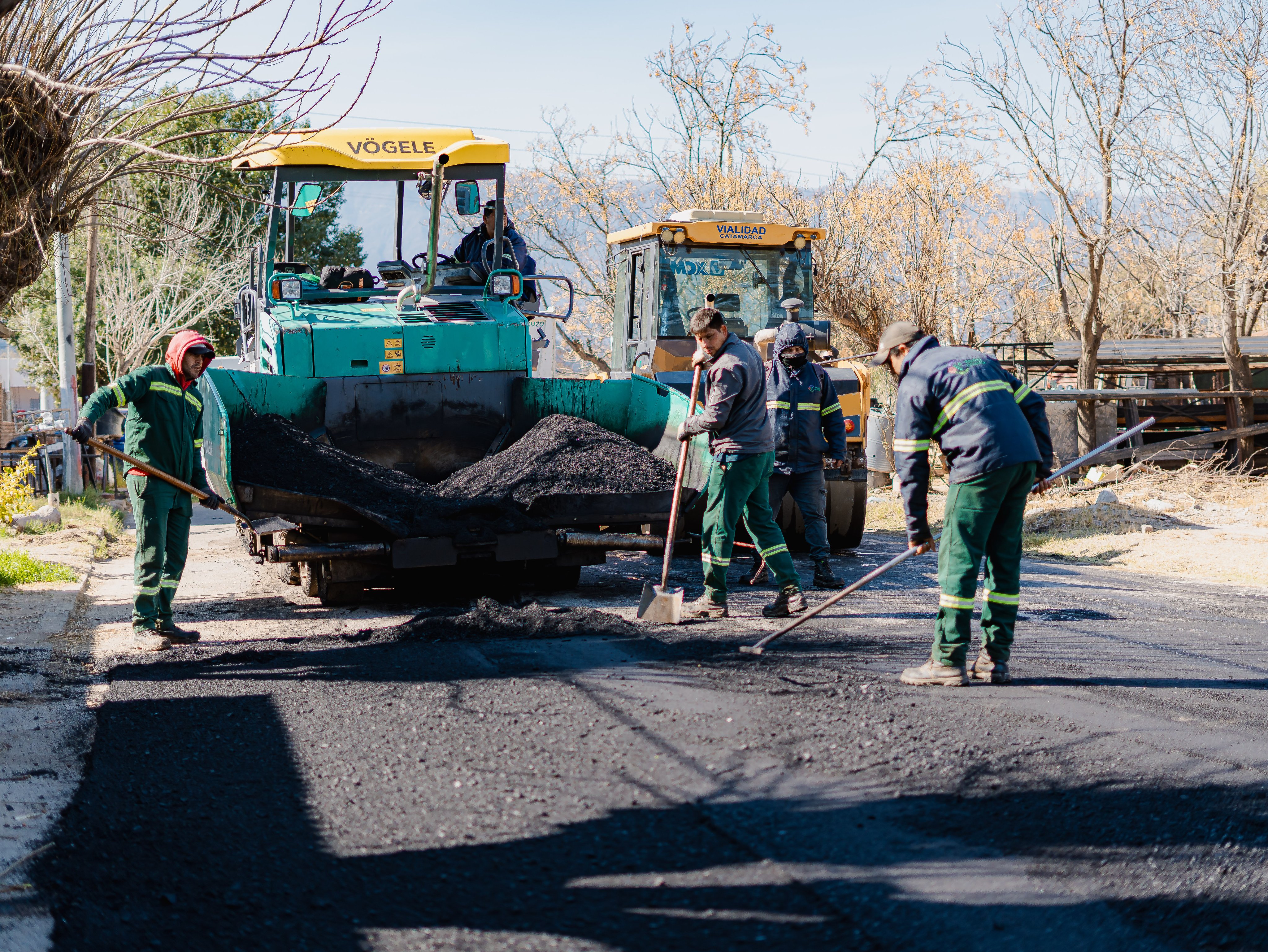 El Plan de asfaltado avanza en Valle Viejo y mejora la vida de los chacareros