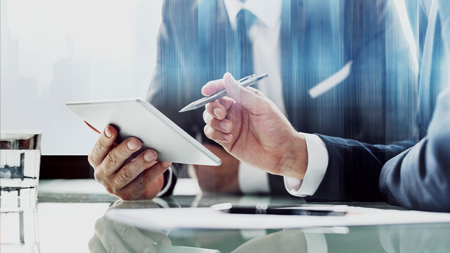 VietnamBriefing's tweet image. Vietnam’s new rules tighten scrutiny on #NomineeArrangements, requiring firms to disclose #BeneficialOwnership — even in complex setups. #OffshoreStructures now face higher #AML and enforcement risks.

See how this affects your business ⤵️
ow.ly/ZiF050WzNcZ