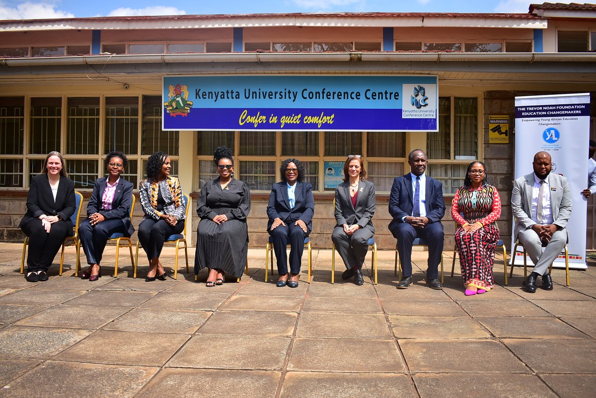 It’s time! 

Applications are OPEN for the 2nd Education Changemakers Cohort in East &amp; Central Africa.

If you're a young leader rethinking education in your community, this is your space.

Apply by 15 Aug: mis.rlceastafrica.org

#ECM2025 #YouthInEducation #ChangemakersUnite