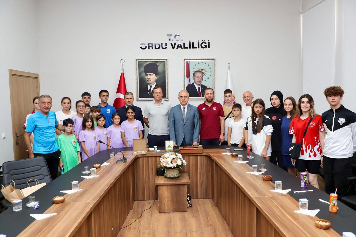 Siirtli Taekwondocular, Moldova Ekibiyle Ordu’da Buluştu!

medyasiirt.com/siirtli-taekwo…

<a href="/yafezturhan/">Yafez TURHAN</a> <a href="/turankoyuncu56/">Turhan Koyuncu - GGC Siirt Temsilcisi</a> <a href="/MedyaSiirt/">Medya Siirt</a> <a href="/sylmaz56/">selçuk yılmaz</a>