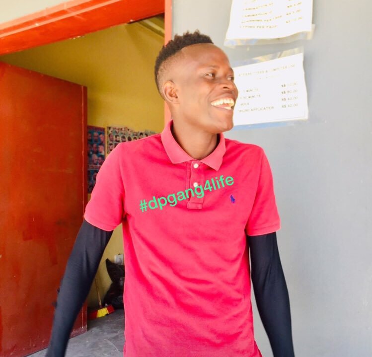 Everyone has HIV, you either have it positive or negative, but HIV is there🤣🤣