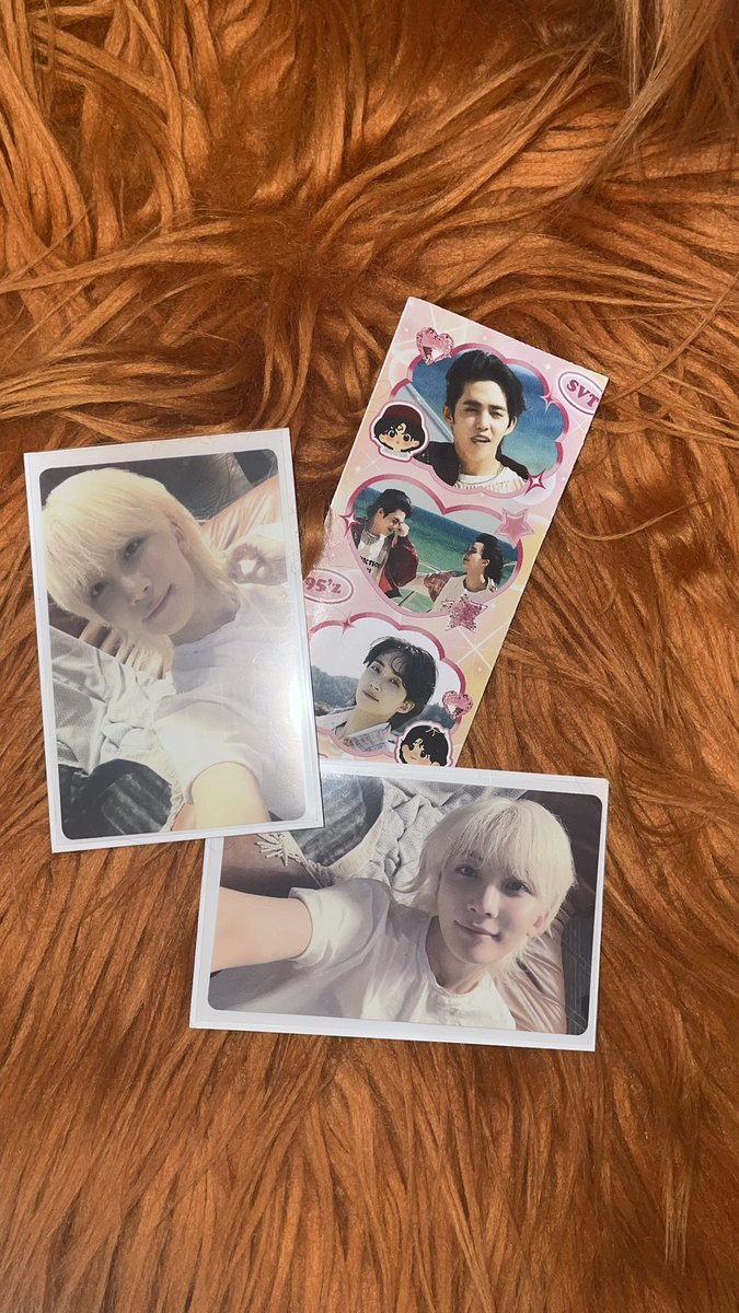seidelacruz's tweet photo. saw these jeonghan spill the feels pc's on seventeen marketplace ph and i immediately had to claim mine kahit malala ang trust issues ko π thank u mx jenny !!! π #jcafeedbacks
sino naman ako sa second clip eme HAHAHAHAHHAHA https://t.co/l5z70gO5yU