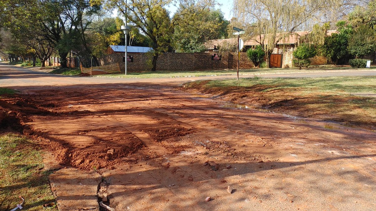 259 Bunkara Street, Berario 
Service Request
  #5564869, 5558698, 5564899
<a href="/MyJRA/">Joburg Roads Agency</a>
Please can this be re-instated