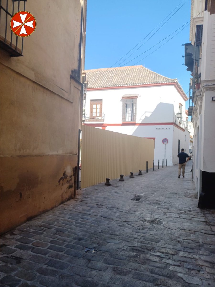 Estandarte de Sevilla (@estandartedesev) on Twitter photo 🟢 #EstandarteDS | La <a href="/HdadSanEsteban/">𝐇𝐞𝐫𝐦𝐚𝐧𝐝𝐚𝐝 𝐝𝐞 𝐒𝐚𝐧 𝐄𝐬𝐭𝐞𝐛𝐚𝐧</a> y la <a href="/HdadNtraSraLuz/">Hdad Nuestra Señora de la Luz</a> anuncian que, este miércoles 6 de agosto, han dado comienzo las obras de restauración de las fachadas de la iglesia de San Esteban
➡️ Los trabajos se han iniciado con la instalación del cajón de obras, que abarca el 🟢 #EstandarteDS | La <a href="/HdadSanEsteban/">𝐇𝐞𝐫𝐦𝐚𝐧𝐝𝐚𝐝 𝐝𝐞 𝐒𝐚𝐧 𝐄𝐬𝐭𝐞𝐛𝐚𝐧</a> y la <a href="/HdadNtraSraLuz/">Hdad Nuestra Señora de la Luz</a> anuncian que, este miércoles 6 de agosto, han dado comienzo las obras de restauración de las fachadas de la iglesia de San Esteban
➡️ Los trabajos se han iniciado con la instalación del cajón de obras, que abarca el
