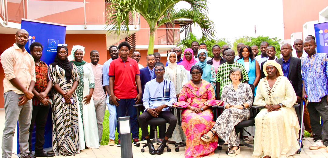 IDEA_Africa's tweet image. .@IDEA_Africa, in partnership with @gmpressunion, is organising a 2-day validation of the 2025 Draft Cherno Jallow Charter of Ethics for journalists.
The draft introduces new provisions on hate speech, fake news, disability & artificial intelligence. 
@EUinTheGambia #EUCODE