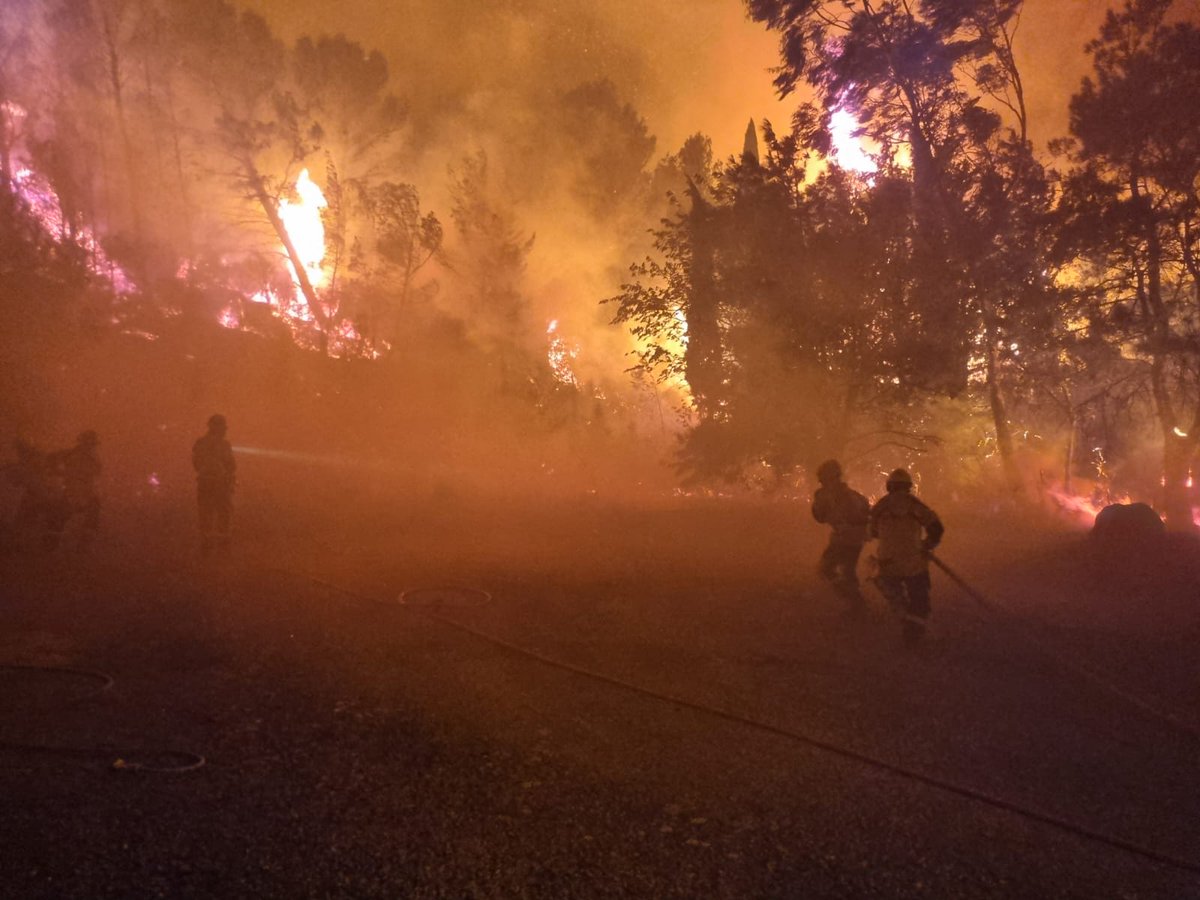 Sapeurs-Pompiers 77 tweet media
