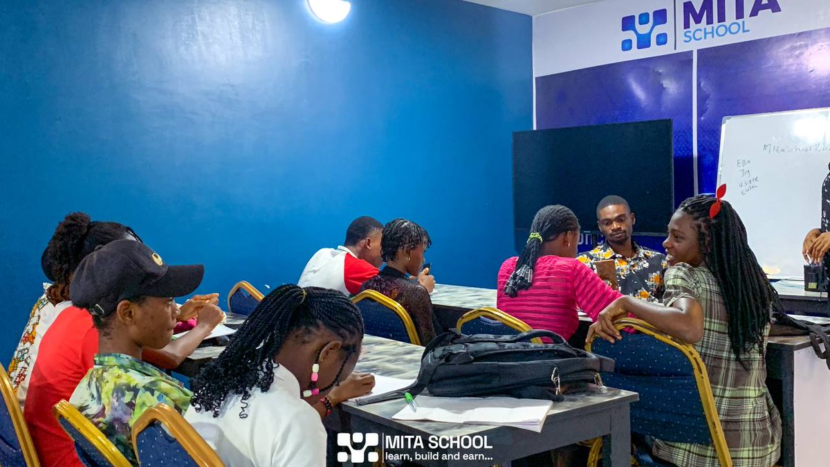 MitaSchool's tweet image. Tech teaches kids problem-solving, confidence, &amp;amp; independence. 🤭

When they say “Look what I made,” they start believing in their potential. 🔥🧑‍💻

Catch them young with possibilities, not pressure. 

 #KidsInTech #Mitaschool #Holidayprogramsforkids