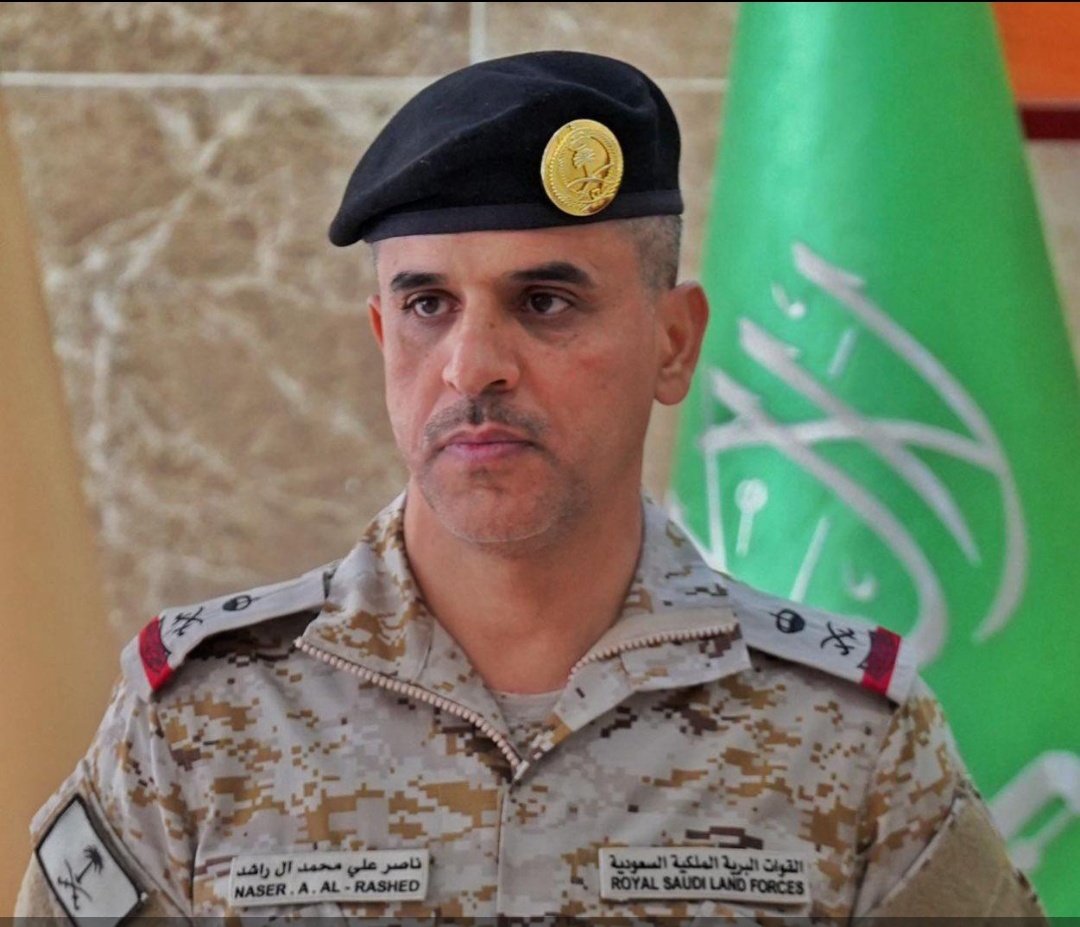 #ترقيات 
ابارك لابو صبا / ناصر علي ال راشد 
ترقيته الى رتبة #لواء 
ومنها الى الاعلى باذن الله
#وقشة 
#سراة_عبيدة