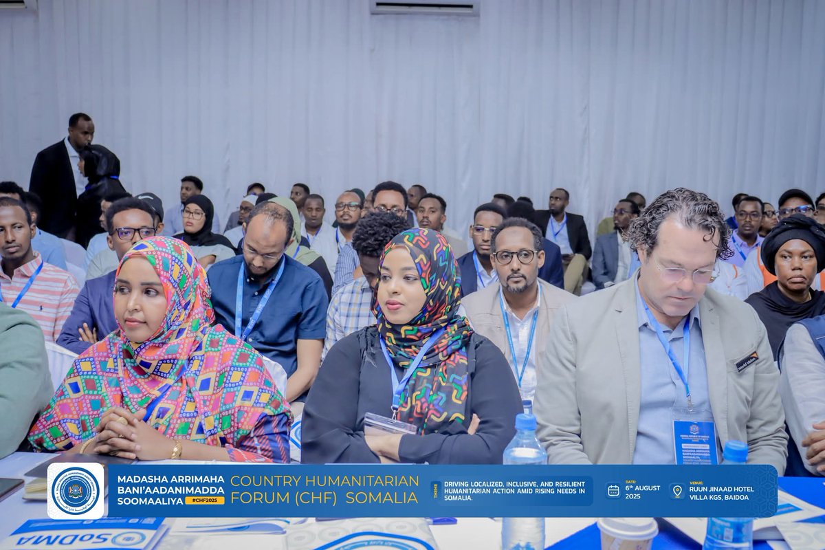 SoDMA_Somalia's tweet image. 1/3 The DSRSG of @UNinSomalia, @GConway_UN, delivered a brief speech at the Country Humanitarian Forum in Baidoa.
#CHF2025 #HumanitarianResponse #LocalizationMatters #InclusiveAid #ResilientCommunities #Baidoa #SWS #SoDMA