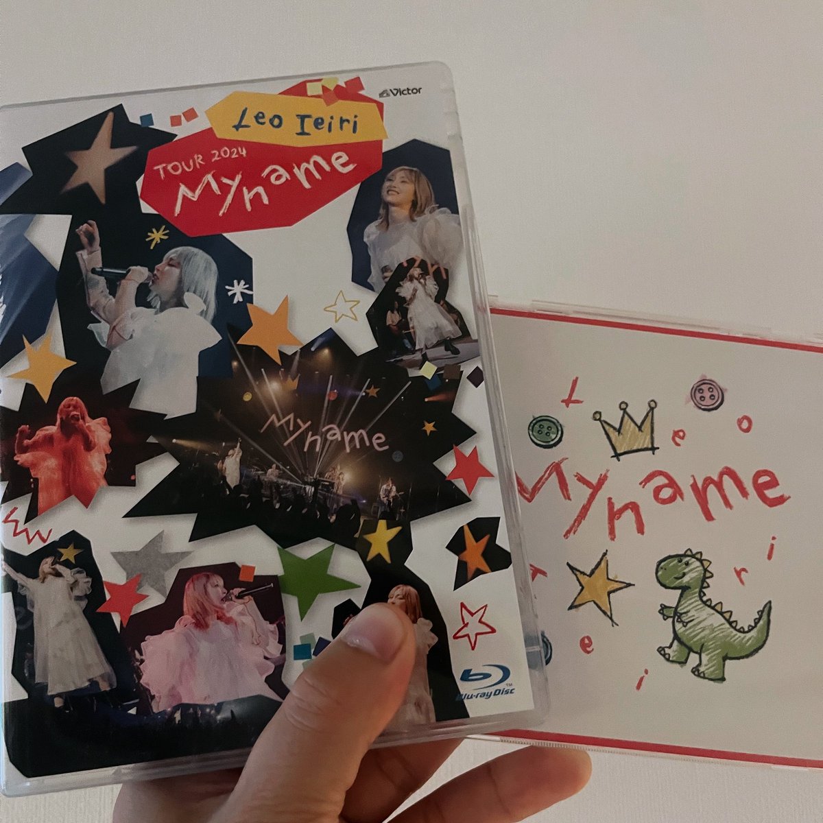 去年参加させていただいたレオさんのMy nameツアーのBlu-ray/DVD/CDが本日発売です！映像盤には台北公演のドキュメンタリーも収録されてます！ぜひ観てくださいね〜！
渋谷公演のドキュメンタリーはこちら↓
youtu.be/rc9X_YWsUn4?si…

#家入レオ　
#myname 
#mynameツアー