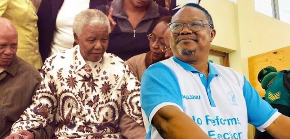 Wamemuweka jela Mwenyekiti wetu. 
Haitoshi, wamekiweka jela chama chetu. 
ANC walilipa gharama kama hii. Mwenyekiti wao Nelson Rolinlanhla Mandela alifungwa jela na chama chake kikafutwa na Makaburu
Mandela akaja kuwa Rais. ANC kikawa chama tawala. 
Msiogope. Tutashinda hii vita