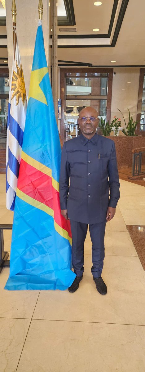 CITOYEN CHRIS BAKADIFUILA (@bakadifuilachri) on Twitter photo URGENT 🇨🇩🤝🌎 : 40 ans après, la RDC se reconnecte avec l’Amérique latine.
Le 5 août 2025, le Vice-Premier Ministre, ministre de la Défense nationale et anciens combattants, S.E.M <a href="/GuyKabombo/">GKM@KABOMBO</a> MUADIANVITA, accompagné de plusieurs ministres clés du gouvernement, est arrivé à URGENT 🇨🇩🤝🌎 : 40 ans après, la RDC se reconnecte avec l’Amérique latine.
Le 5 août 2025, le Vice-Premier Ministre, ministre de la Défense nationale et anciens combattants, S.E.M <a href="/GuyKabombo/">GKM@KABOMBO</a> MUADIANVITA, accompagné de plusieurs ministres clés du gouvernement, est arrivé à