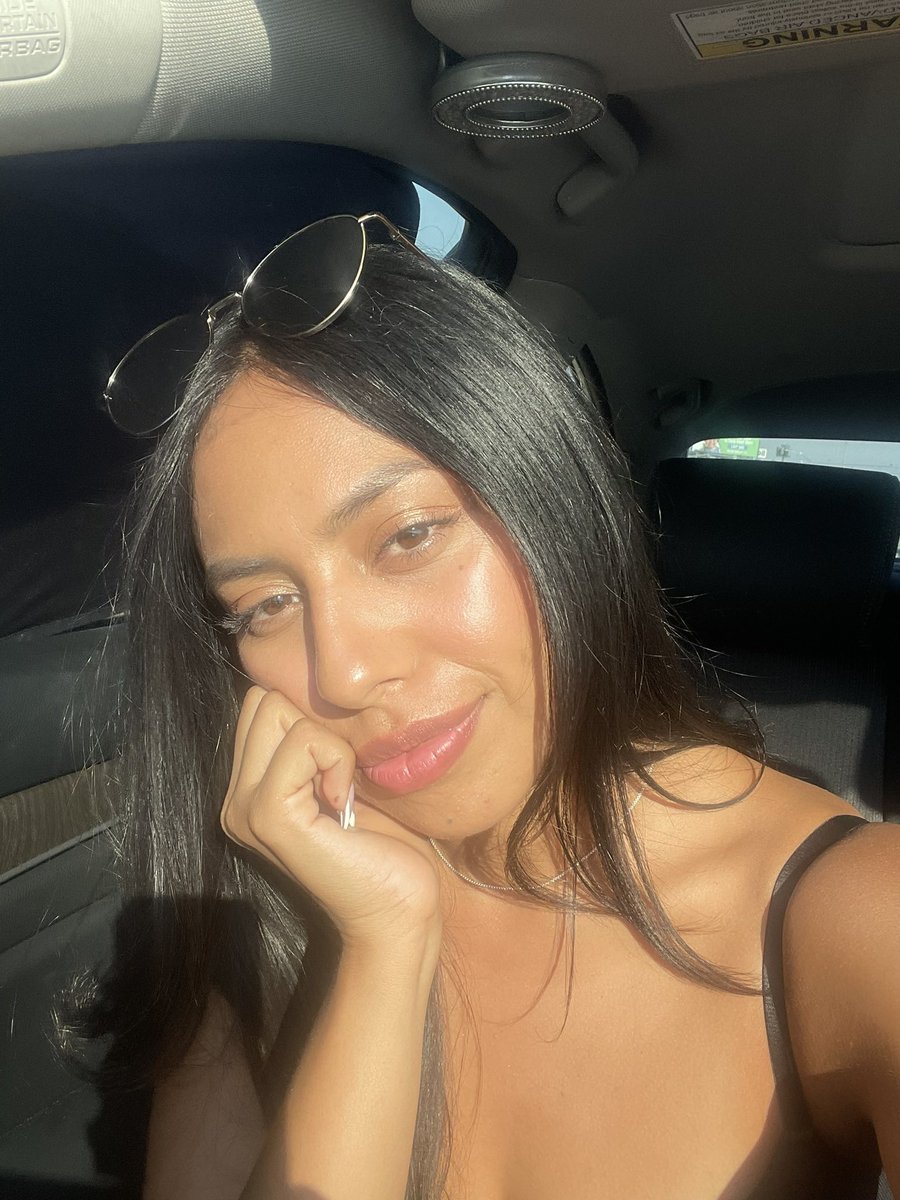 freakinggamanda's tweet image. Amazing show tonight! Thank you ! @russdiemon  🤍🔥✨