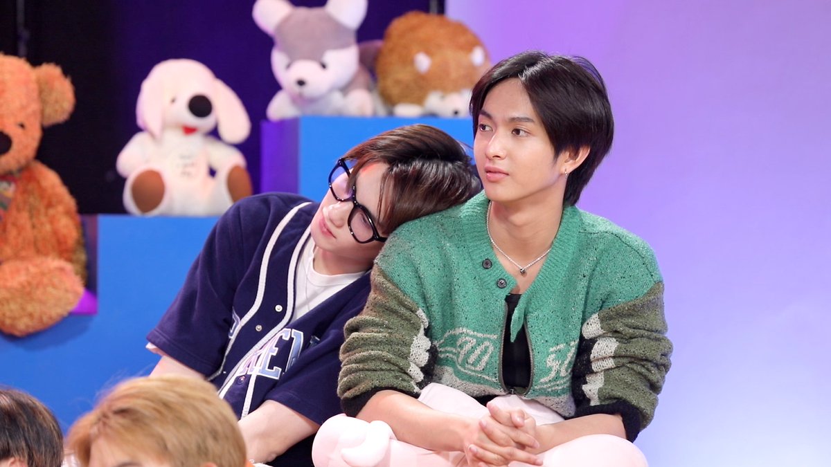 พี่งัดออกมาขนาดนี้แล้ว น้องจะยอมกดดู #โตมาเป็นxBUS ได้หรือยัง? 
🔗📺: youtu.be/_Xe6uHCScQE
#BUSbecauseofyouishine