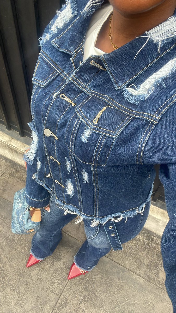 flyqueen__'s tweet image. FYB(DAY2)-Denim day