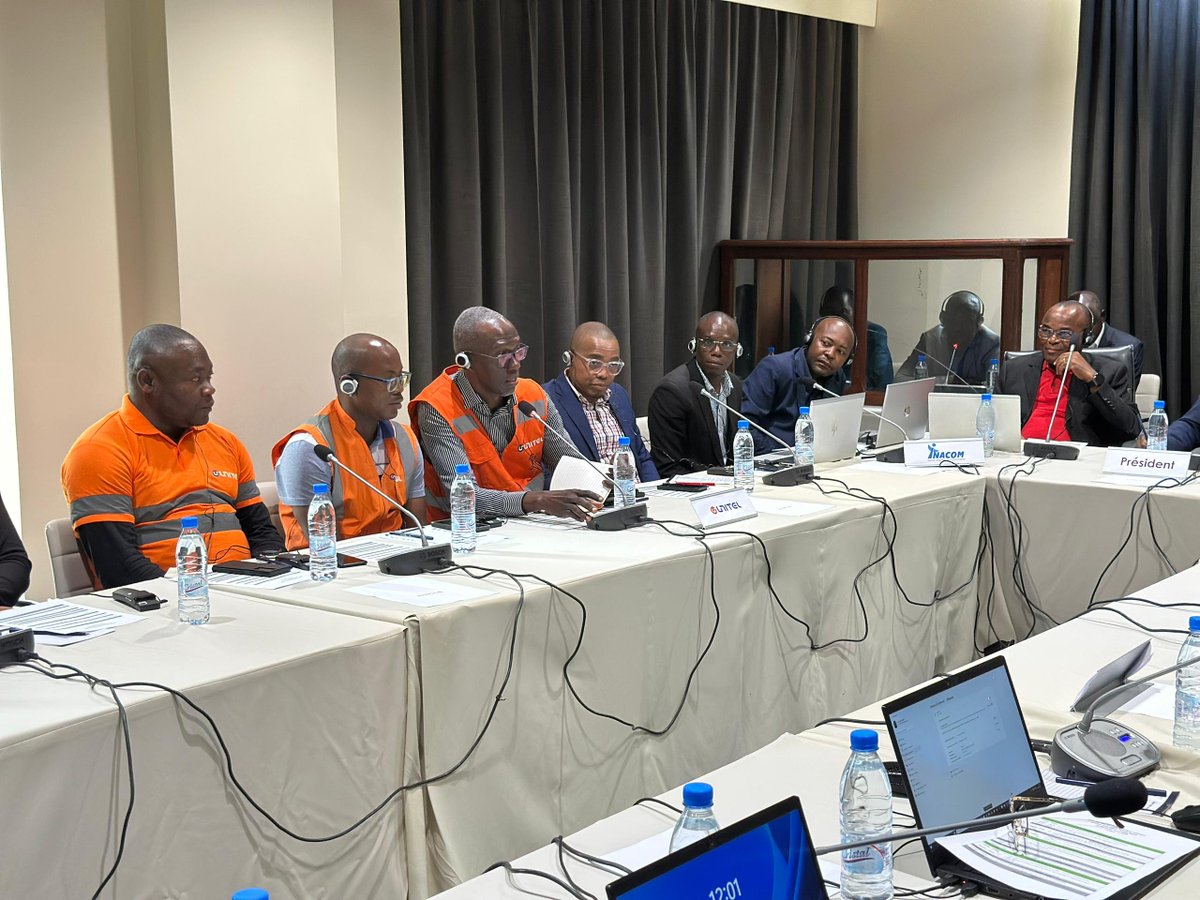 ARPCECongo's tweet image. L’ARPCE 🇨🇬 et l’INACOM 🇦🇴 ont tenu à Pointe-Noire une réunion technique en vue d’un accord de coordination des fréquences aux frontières.
Objectif : harmoniser l’usage du spectre et garantir une connectivité optimale aux usagers des deux pays.
#ARPCECongo #Frequences