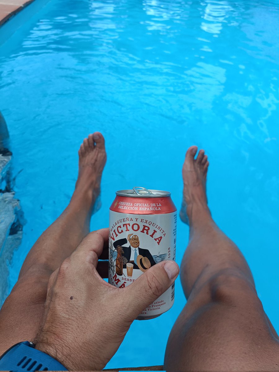 Olé ahí, <a href="/CervezaVictoria/">Cervezas Victoria</a> malagueña y exquisita