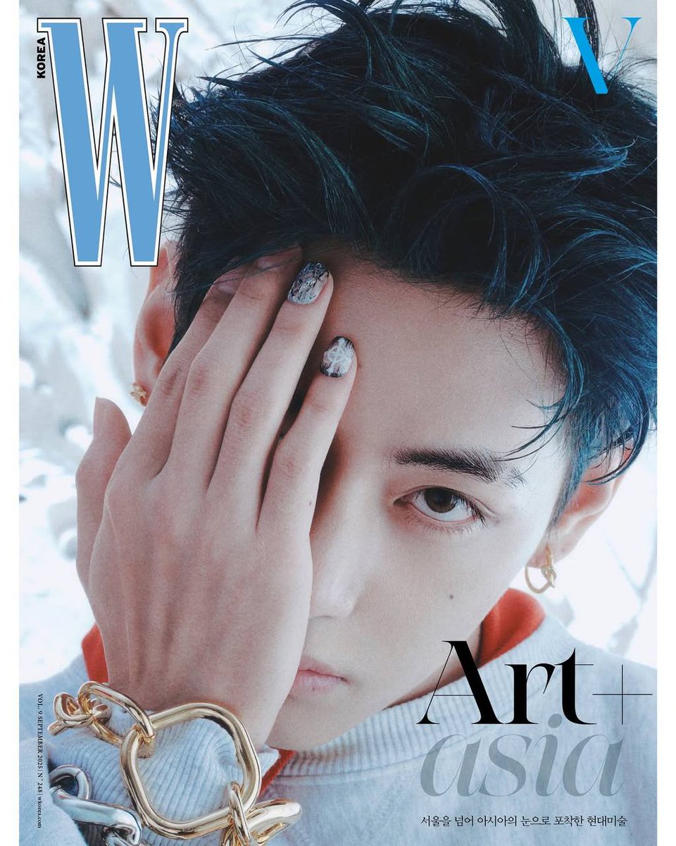 ترندینگ داریم برای پسر خوشگله
 ریپ و ریت 

V x W KOREA 
#VxWKorea 
 #TAEHYUNGxCELINE