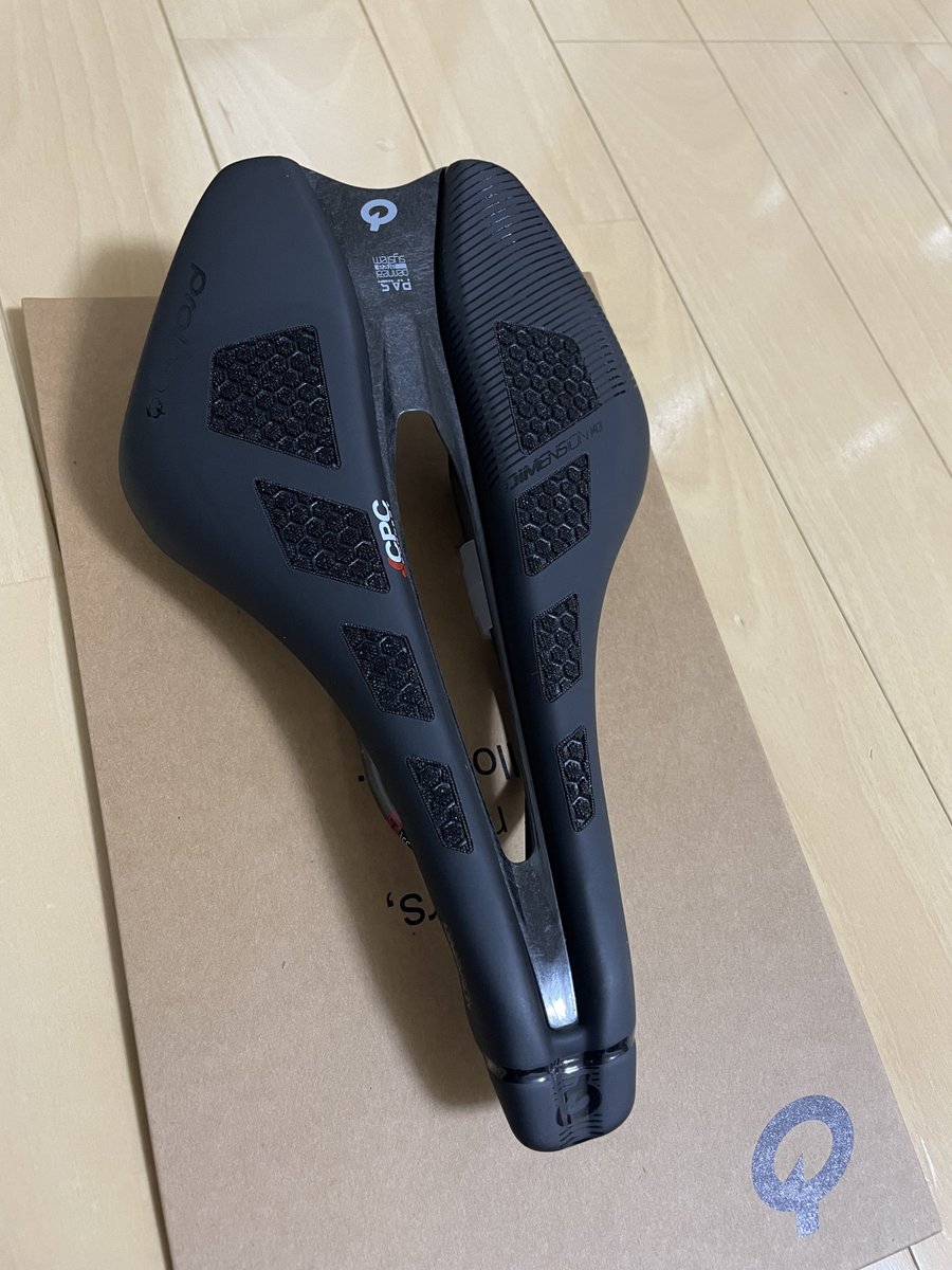 ニューサドル来た！！