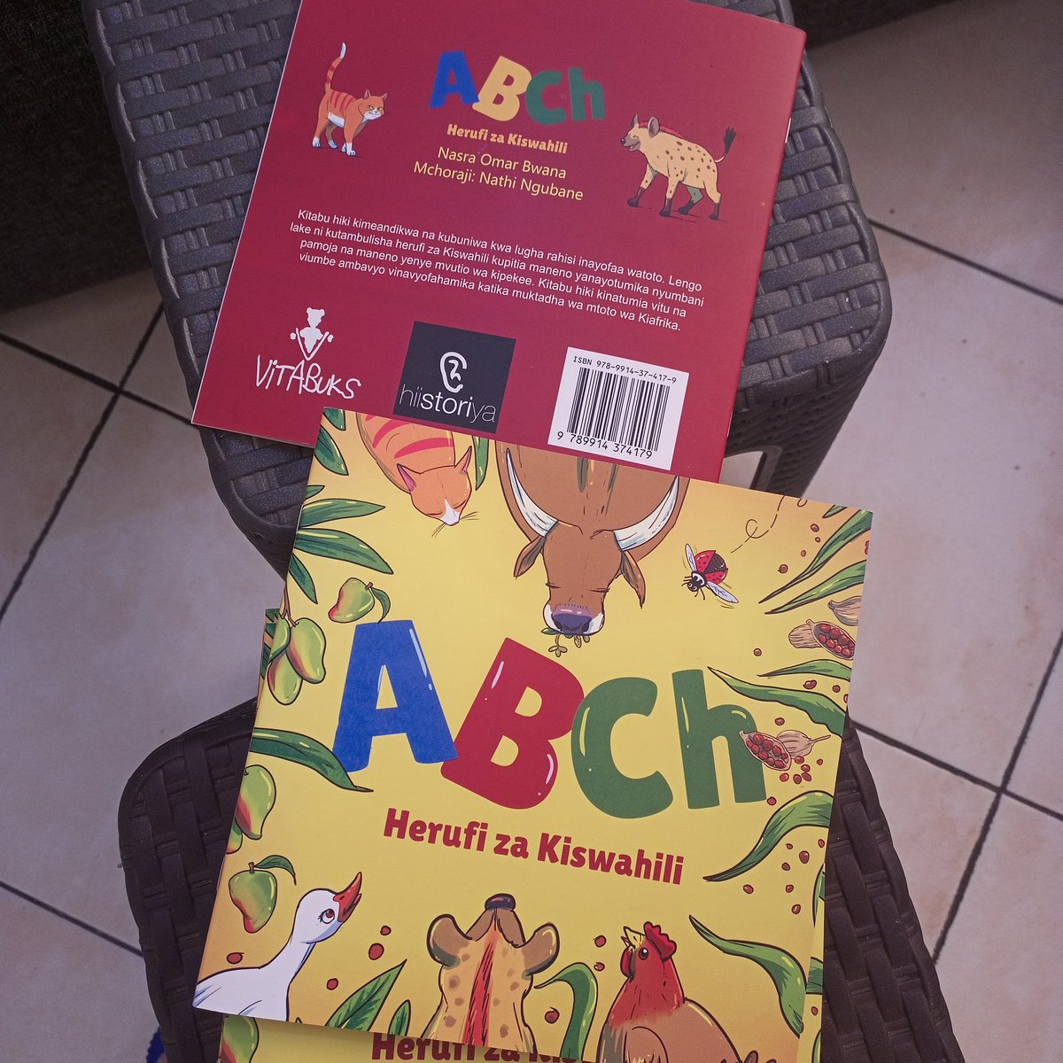 Pwani Tribune🌴 (@pwanitribune) on Twitter photo Got these copies from <a href="/swahiligal/">Ibna Mattuta</a>. She was inspired into writing the book after finding most Kiswahili ABC books available were bilingual ABC books. This one is purely in Kiswahili...Z ni ya Zulia. Will distribute these to some nursery schools & children spaces. Cc: <a href="/hiistoriya/">#Hiistoriya</a> Got these copies from <a href="/swahiligal/">Ibna Mattuta</a>. She was inspired into writing the book after finding most Kiswahili ABC books available were bilingual ABC books. This one is purely in Kiswahili...Z ni ya Zulia. Will distribute these to some nursery schools & children spaces. Cc: <a href="/hiistoriya/">#Hiistoriya</a>