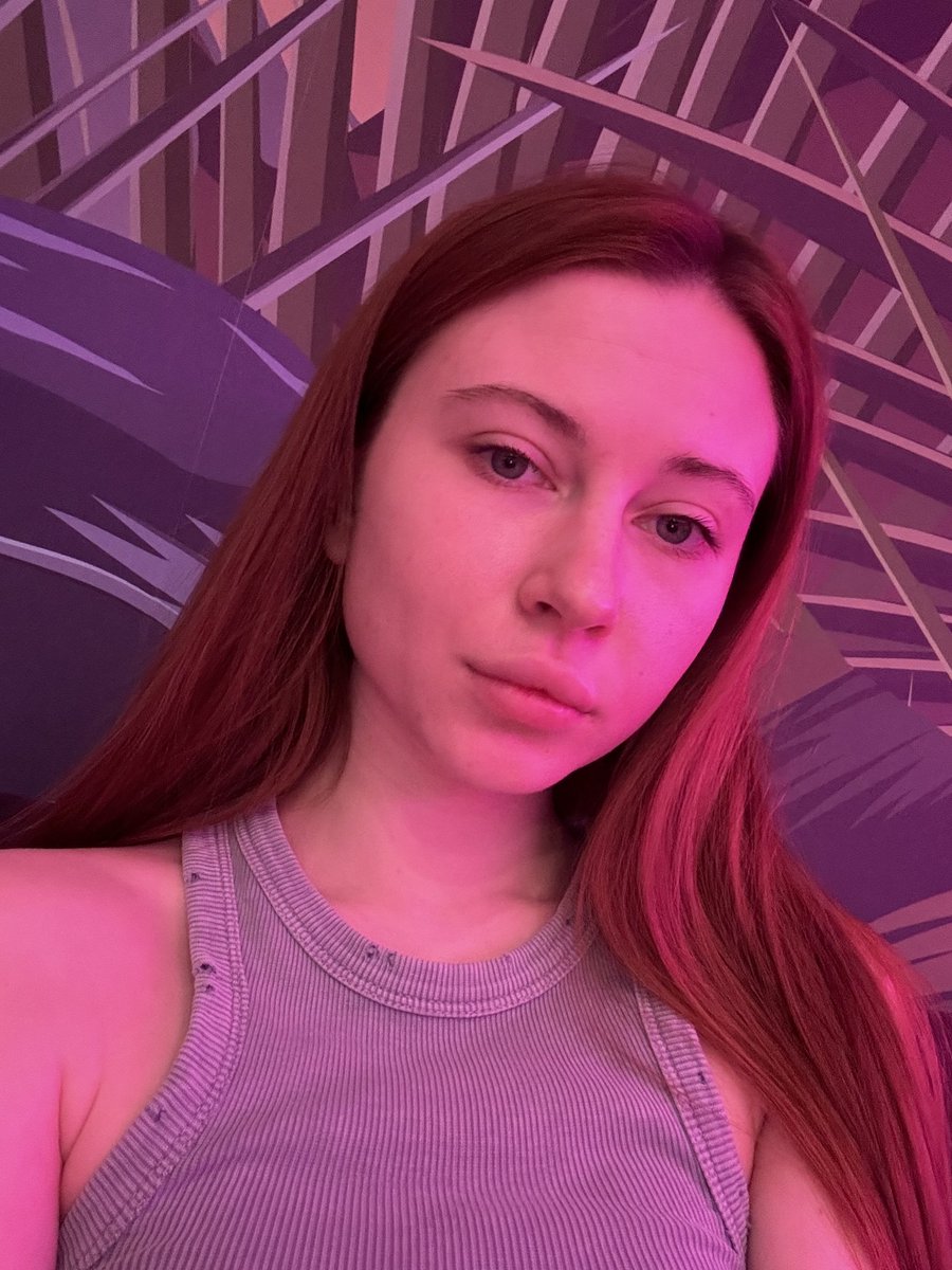 I’m Ukrainian, soft-spoken, and still believe in slow, honest connection.
onlyfans.com/luisa_firee/c8
If you’re a mature man who feels the same, message me on my link — I’ll send you a private photo 🤍