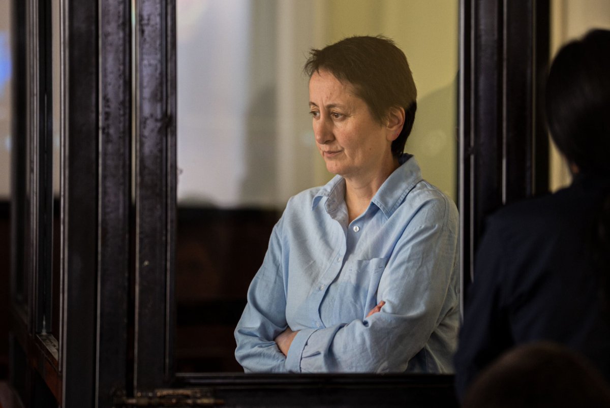 Judge Nino Sakhelashbili sentenced Mzia Amaglobeli to 2 years in prison, reclassifying the charge and finding her guilty not of assaulting a police officer, but of resisting police officers.

#TerrorinGeorgia