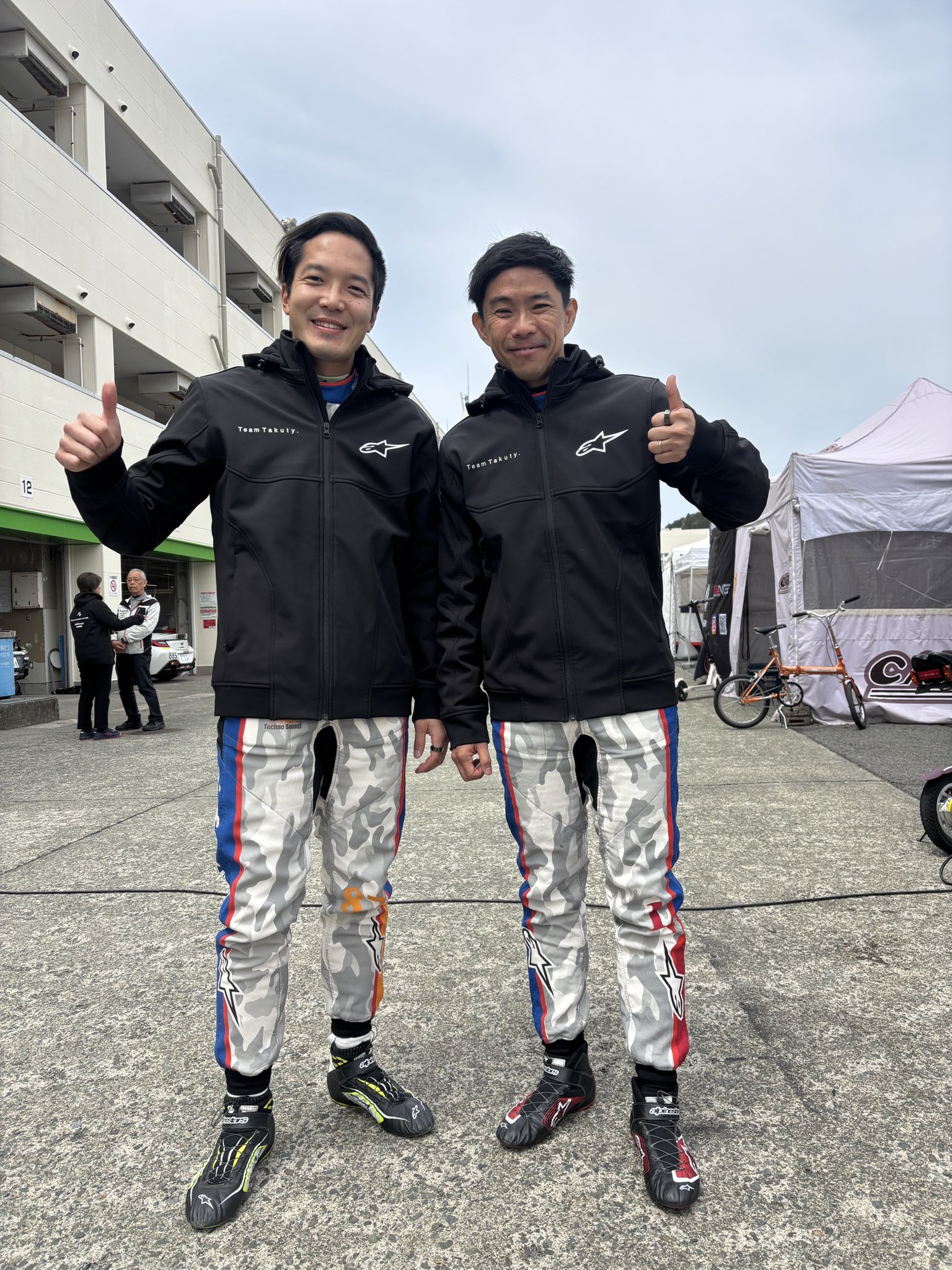 ドライブスィックりんたろう スリクソン ZXi ドライバー | ウッド | 製品情報 | DUNLOP