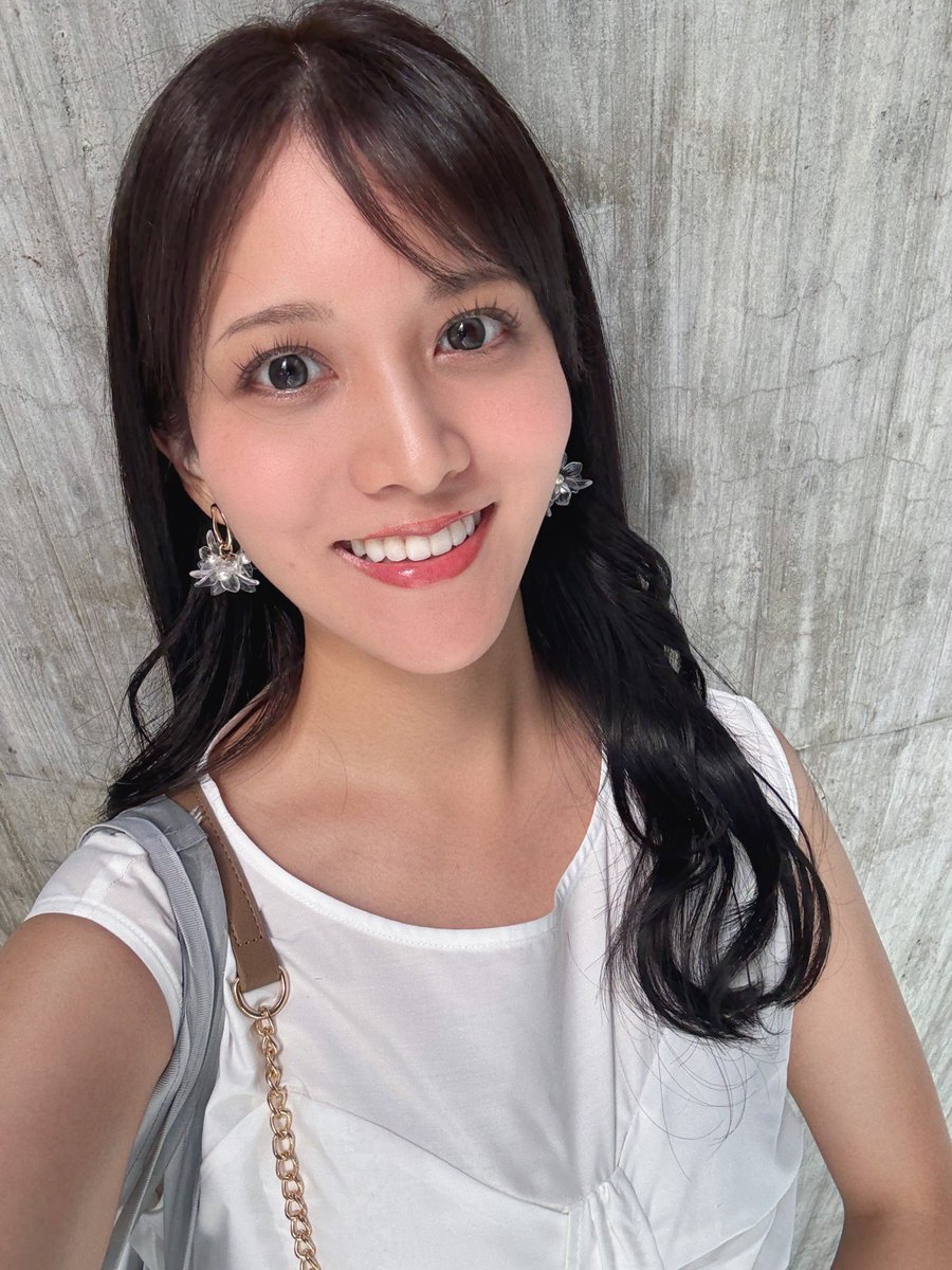 髪の毛そめた☺️🙌 いつも通り暗めカラーではありますが 久しぶりに