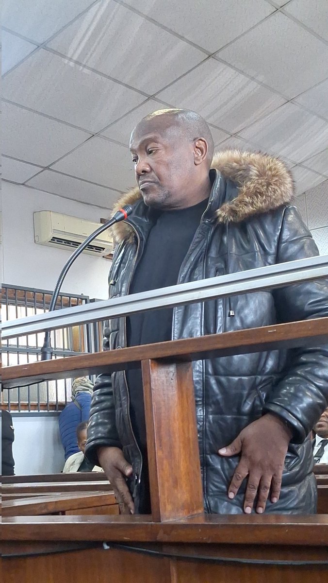 [PLEASE NOTE] #KatisoMolefe There is a court order that  proceedings can be recorded by the media, but NO LIVE BROADCAST. 

#DjSumbody 
#DjVintos 
#eNCA