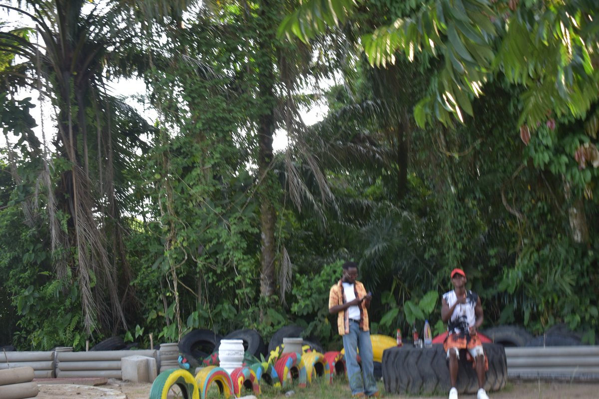 finimanatureprk's tweet image. Playtime in Nature!

We had some wonderful young visitors enjoy a fun-filled day at the playground. 

Laughter, joy, and nature made it unforgettable! 

#FinimaNaturePark #KidsInNature #PlaygroundVibes #OutdoorFun #NatureAndPlay #BonnyIsland