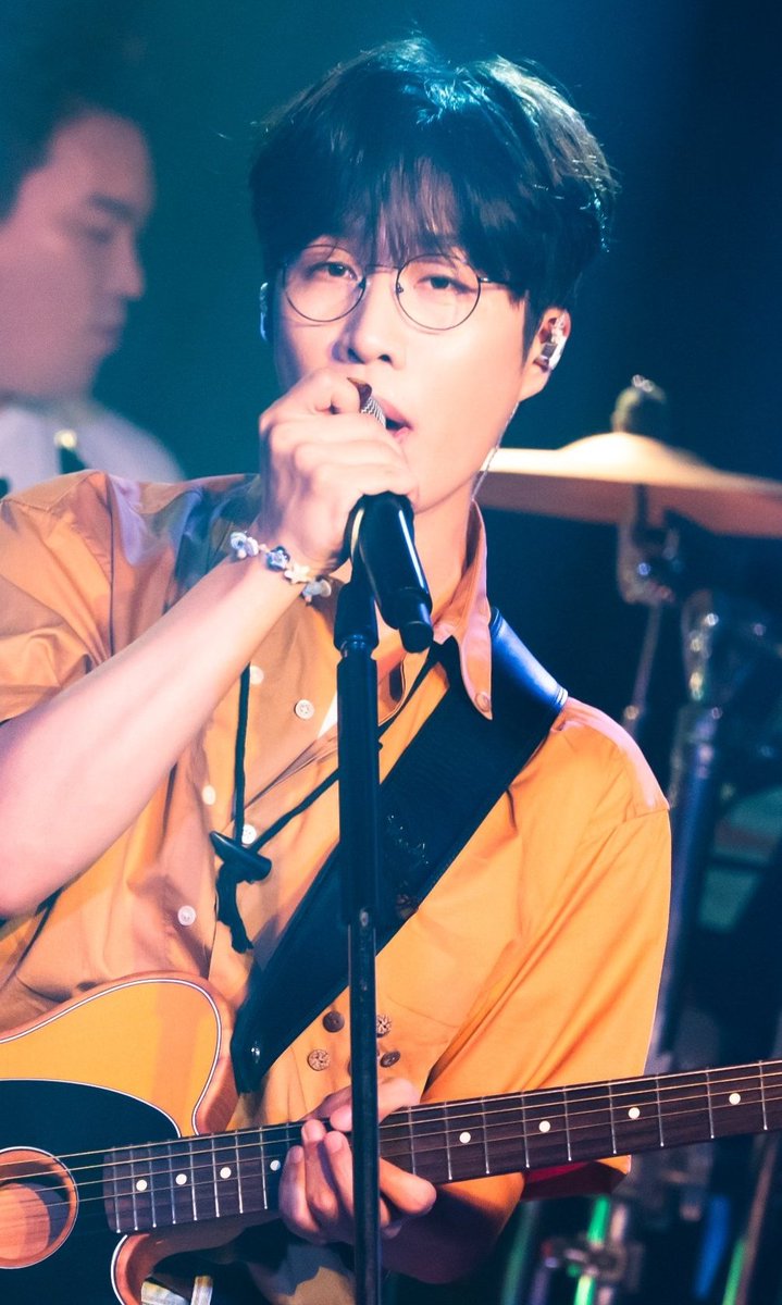 아니 ㅁㅊ
고영배오빠님 얼굴을 봐 천년돌이셔