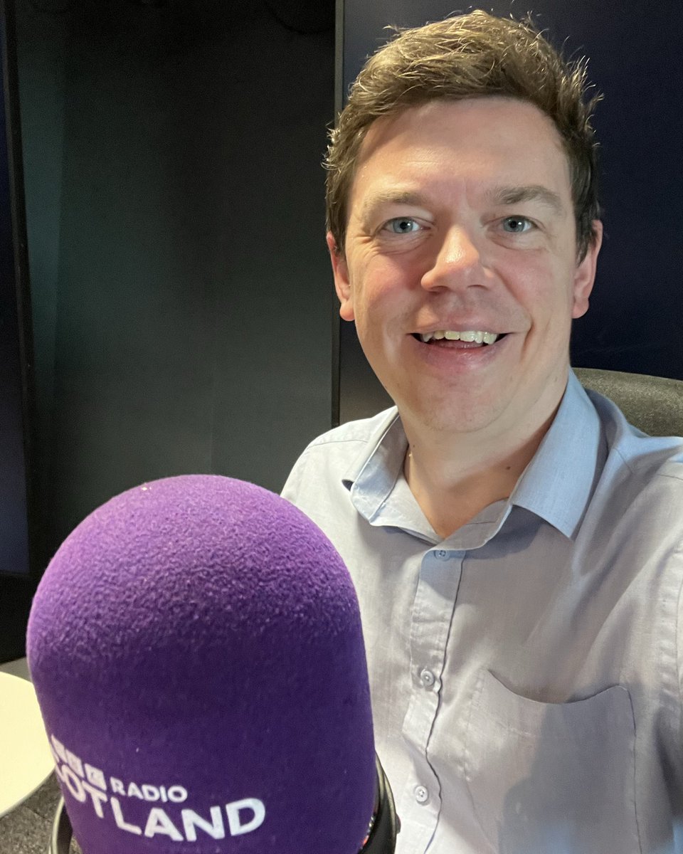 I was presenting this week's episode of Tech Life on the <a href="/bbcworldservice/">BBC World Service</a>  

- What happened to DeepSeek? <a href="/lilyjamali/">Lily Jamali</a> reports 

- AI2027: Is this how AI might destroy humanity?
<a href="/joetidy/">Joe Tidy BBC News</a> reports

- Alasdair Keane interviews Volvo’s tech lead

📻 bbc.co.uk/sounds/play/w3…