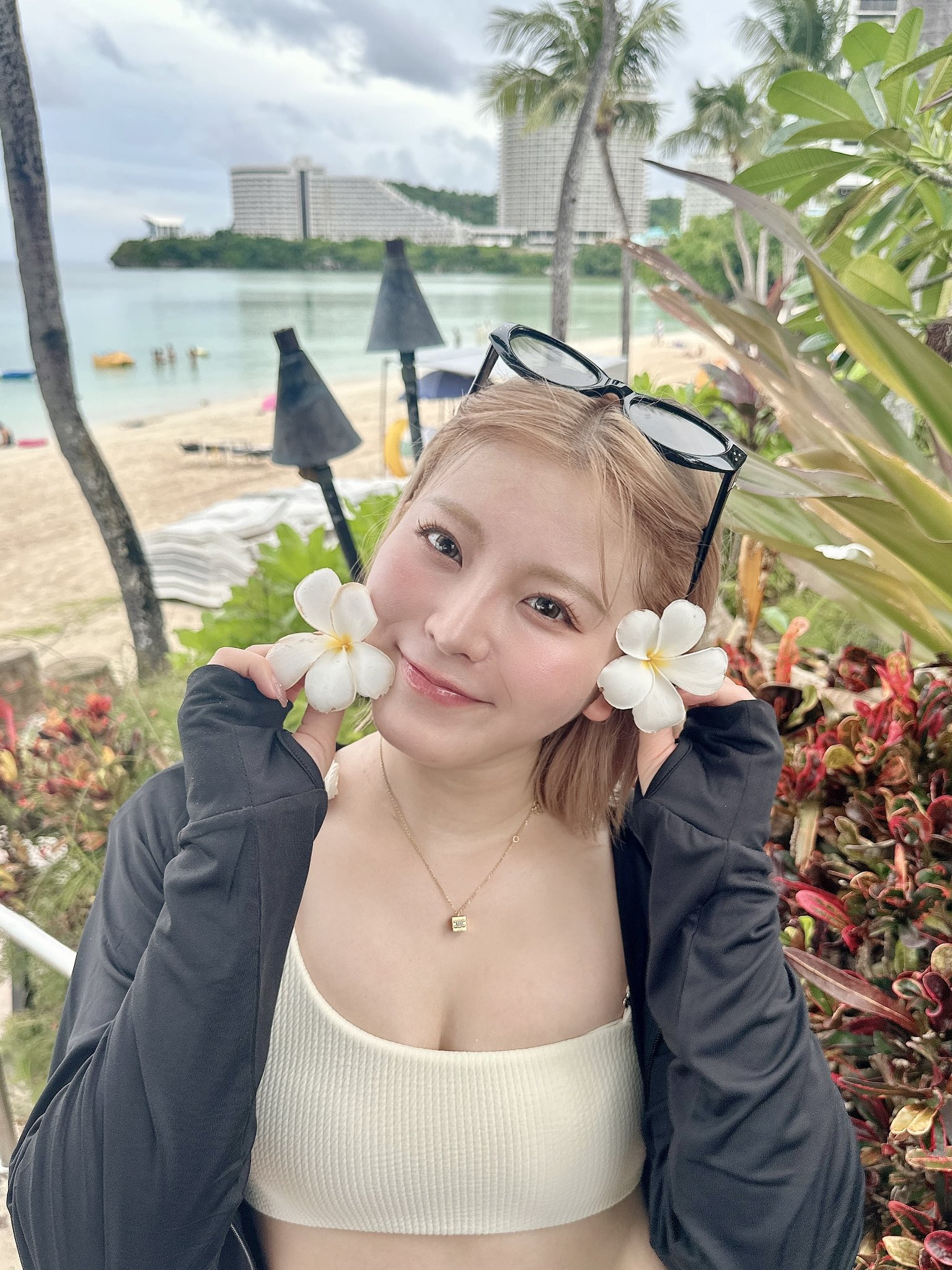 こなんちゃん 生サイン　YouTuber こなん | VAZ