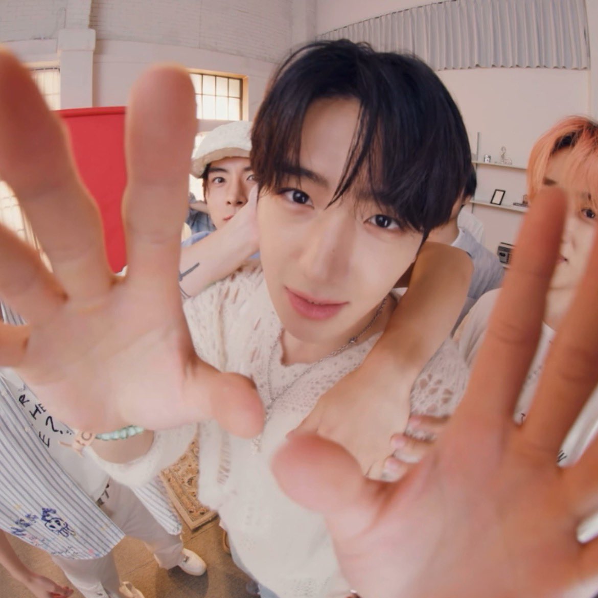 hyunjaesprite tweet picture