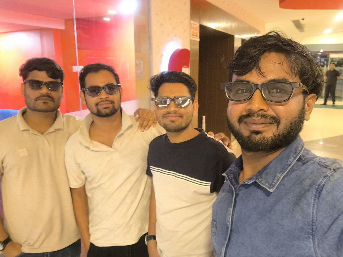 imrRatre's tweet photo. Brotherhood 🤞❣️ https://t.co/YRNe8aR1a3