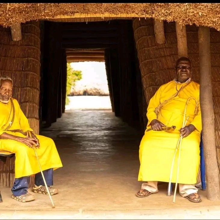 @lydia Nabaganda the 🏝 (@lydia_tklein) on Twitter photo The main entrance at Kasubi Royal Tombs also known as Bujjabukula.
The house is also a residence for two Royal guards known as Nsigo from the buffalo and Mulamba from the mushroom clan. Kindly visit <a href="/TourBugandaUG/">Buganda Heritage and Tourism Board (BHTB)</a> The main entrance at Kasubi Royal Tombs also known as Bujjabukula.
The house is also a residence for two Royal guards known as Nsigo from the buffalo and Mulamba from the mushroom clan. Kindly visit <a href="/TourBugandaUG/">Buganda Heritage and Tourism Board (BHTB)</a>